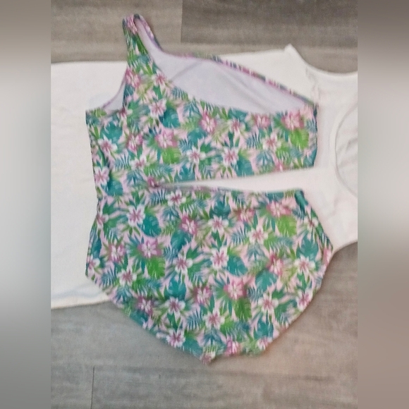 Sol Swim - Picture 6 of 7